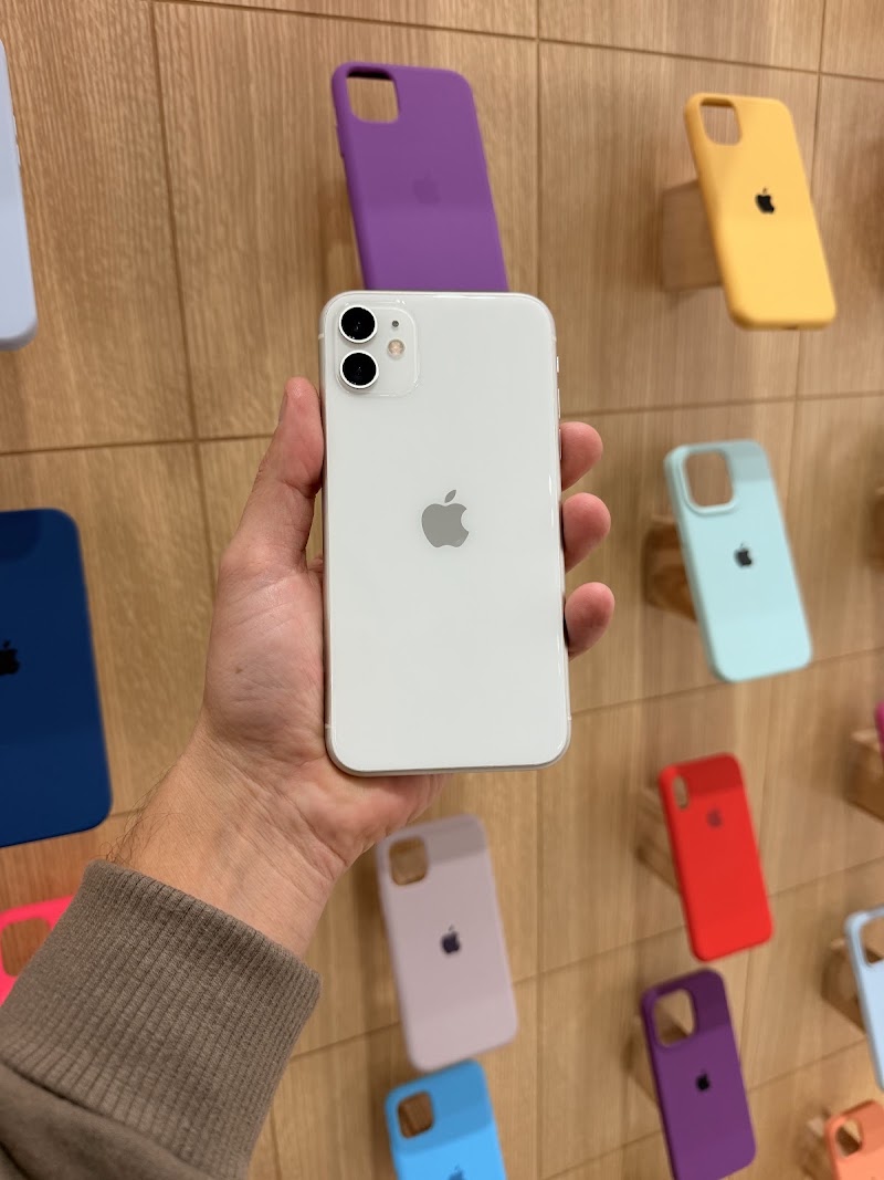 iPhone 11